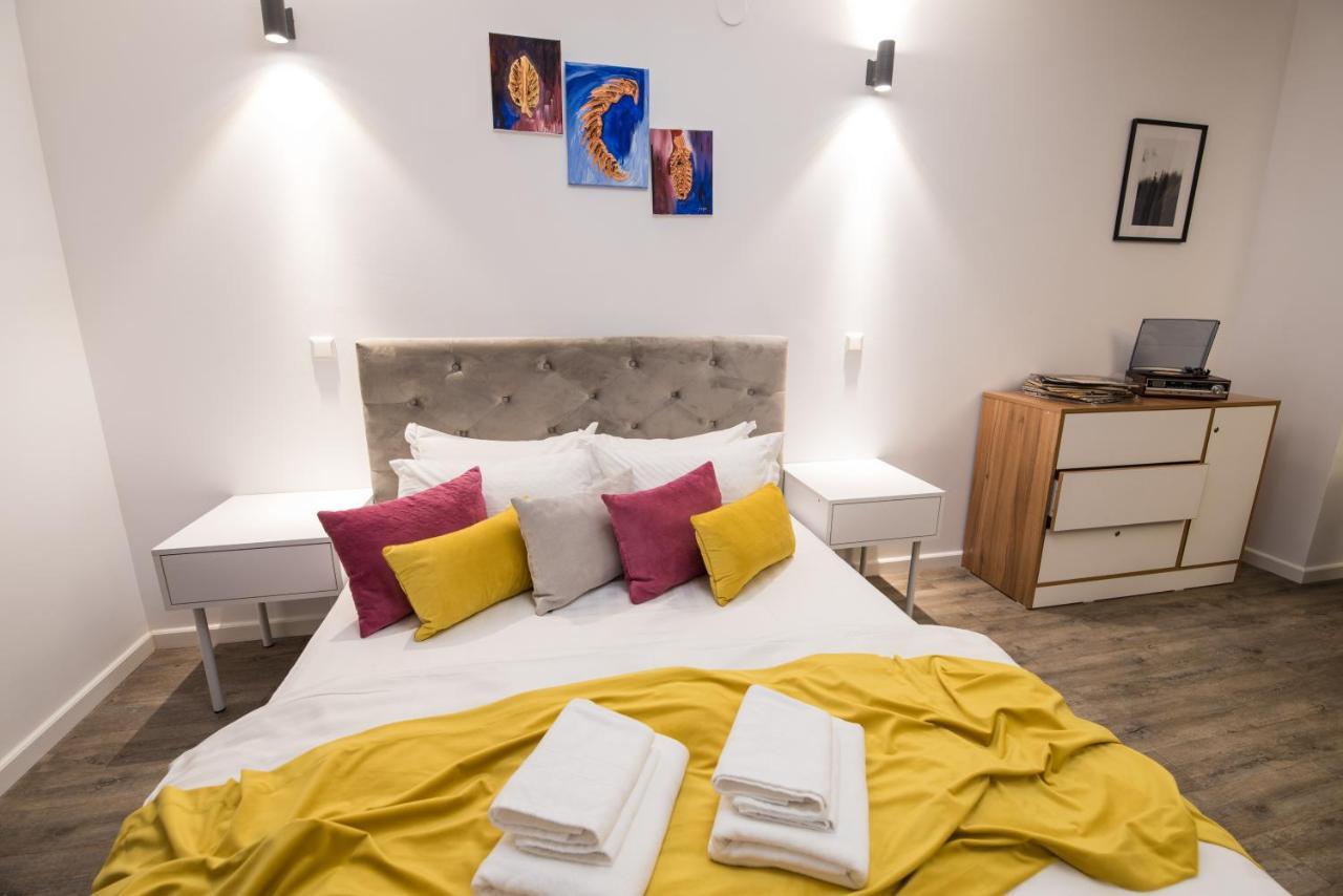 Chic Studio Silver Mountain โปยานาบราซอฟ ภายนอก รูปภาพ