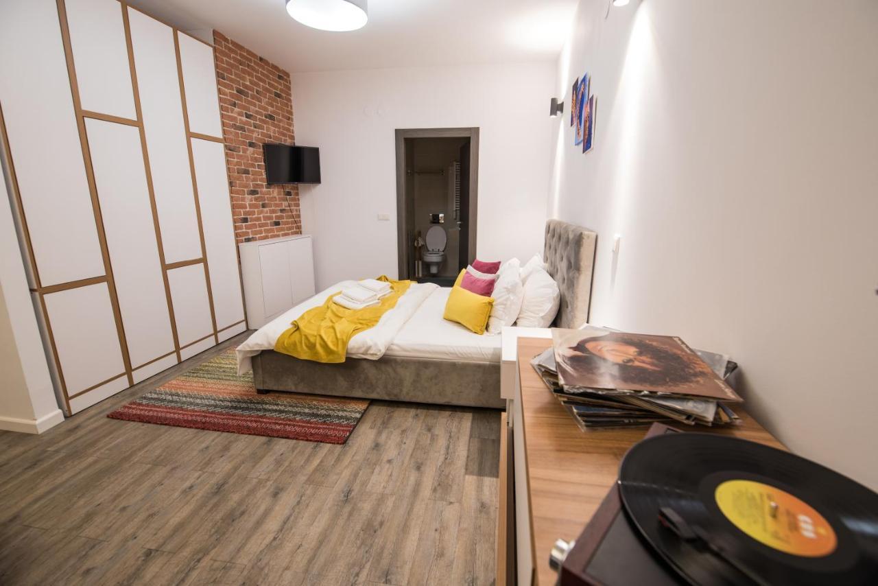 Chic Studio Silver Mountain โปยานาบราซอฟ ภายนอก รูปภาพ