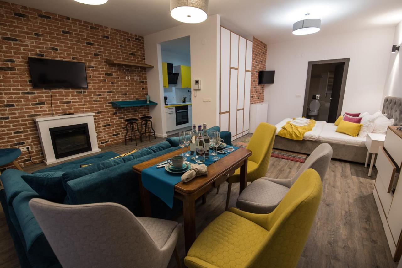 Chic Studio Silver Mountain โปยานาบราซอฟ ภายนอก รูปภาพ