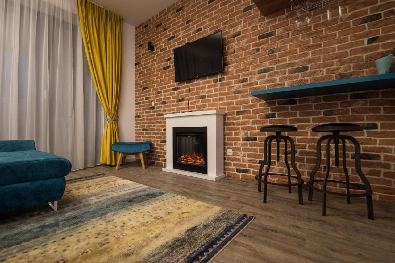 Chic Studio Silver Mountain โปยานาบราซอฟ ภายนอก รูปภาพ