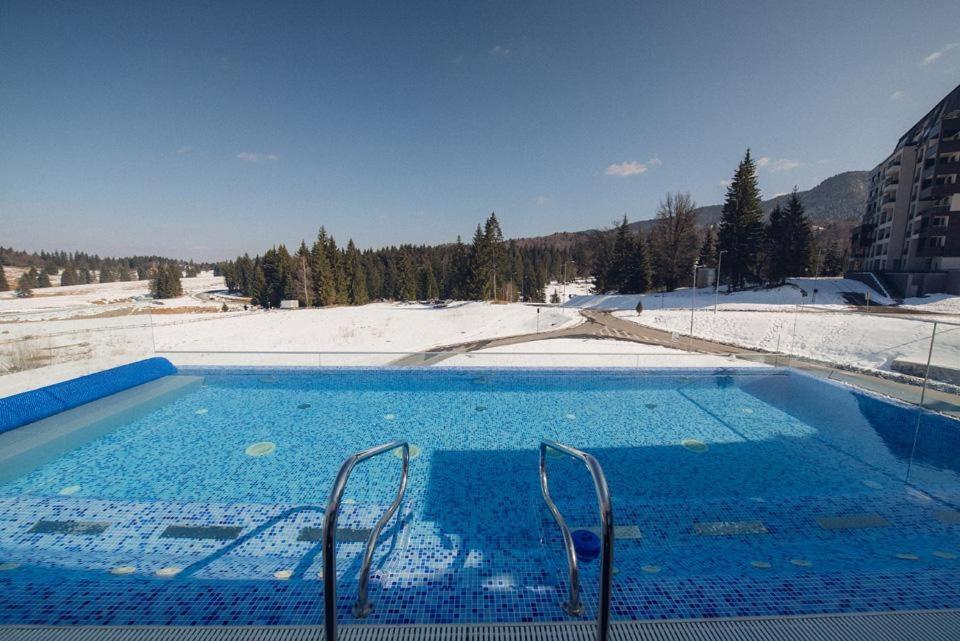 Chic Studio Silver Mountain โปยานาบราซอฟ ภายนอก รูปภาพ
